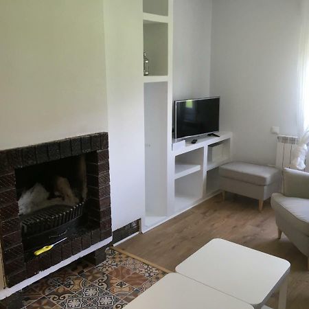 Ventana Al Pirineo Lägenhet Jaca Exteriör bild